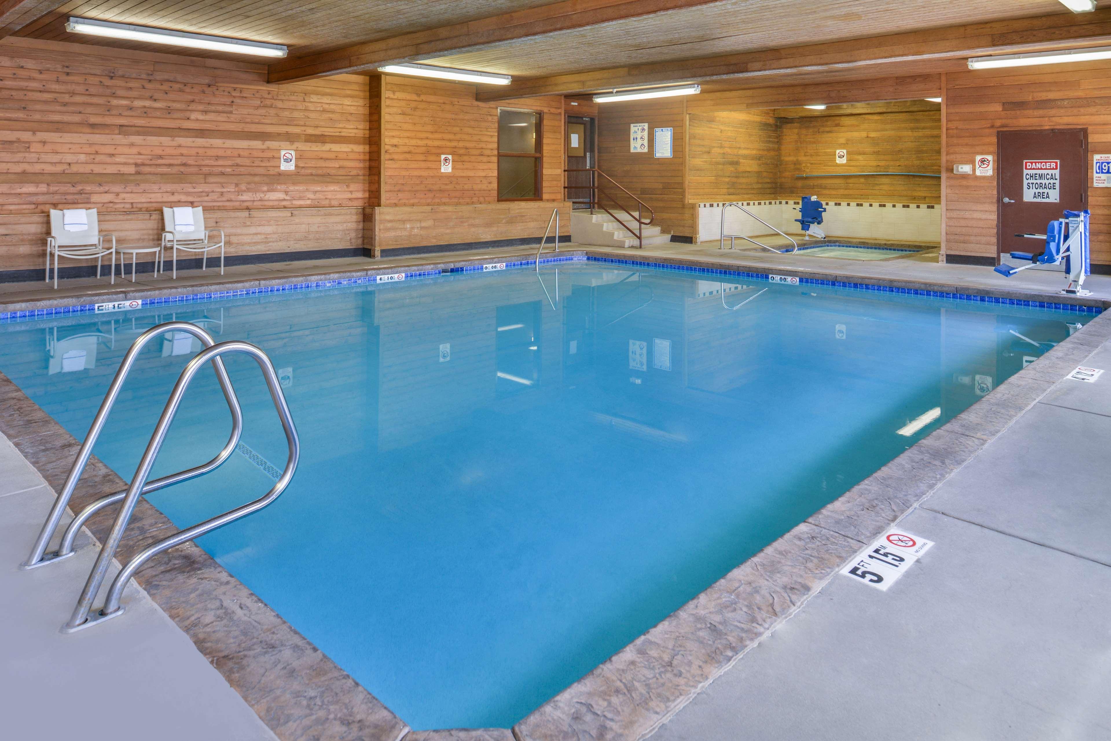 Best Western Plus Rama Inn Редмонд Екстер'єр фото