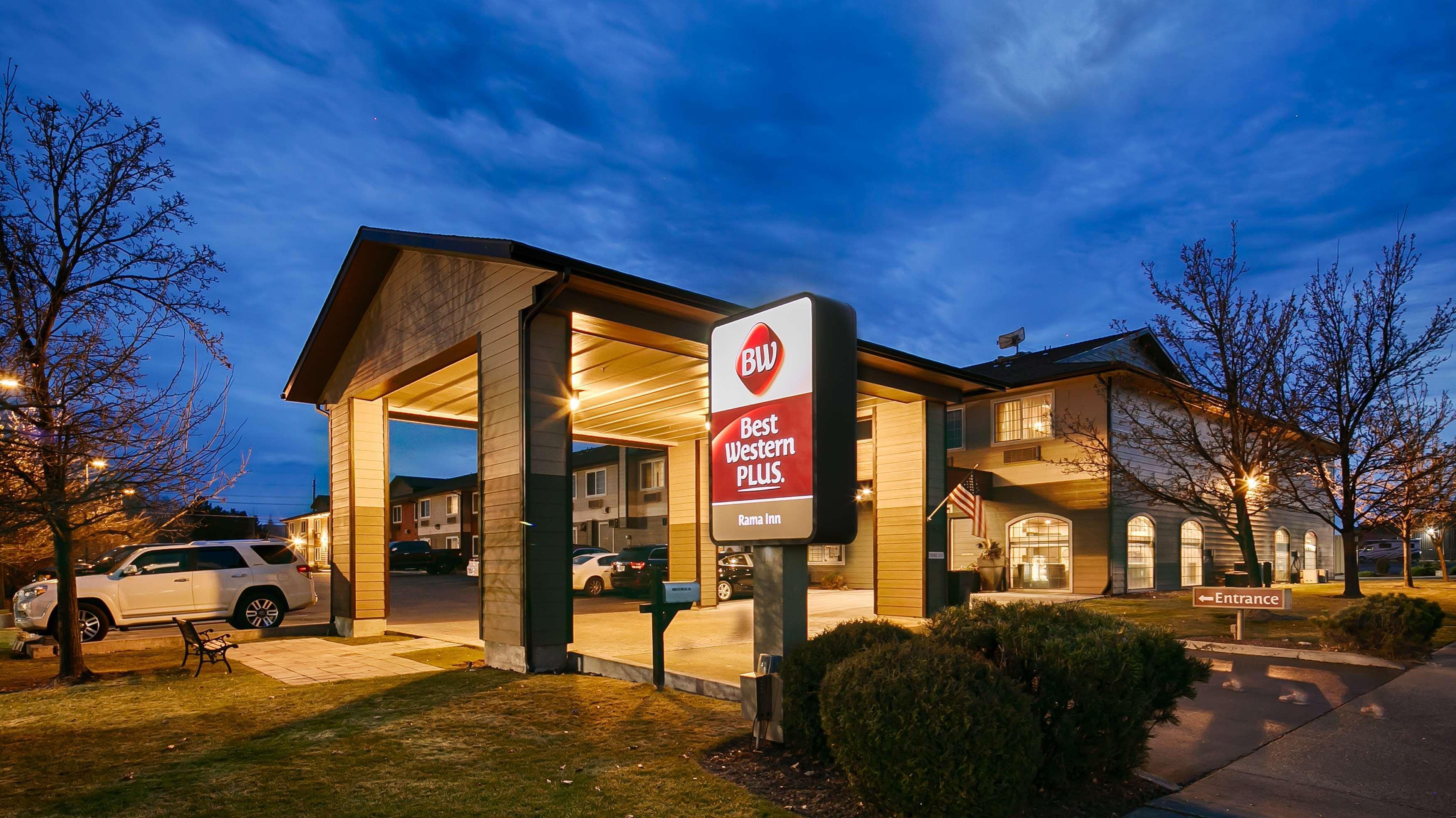 Best Western Plus Rama Inn Редмонд Екстер'єр фото