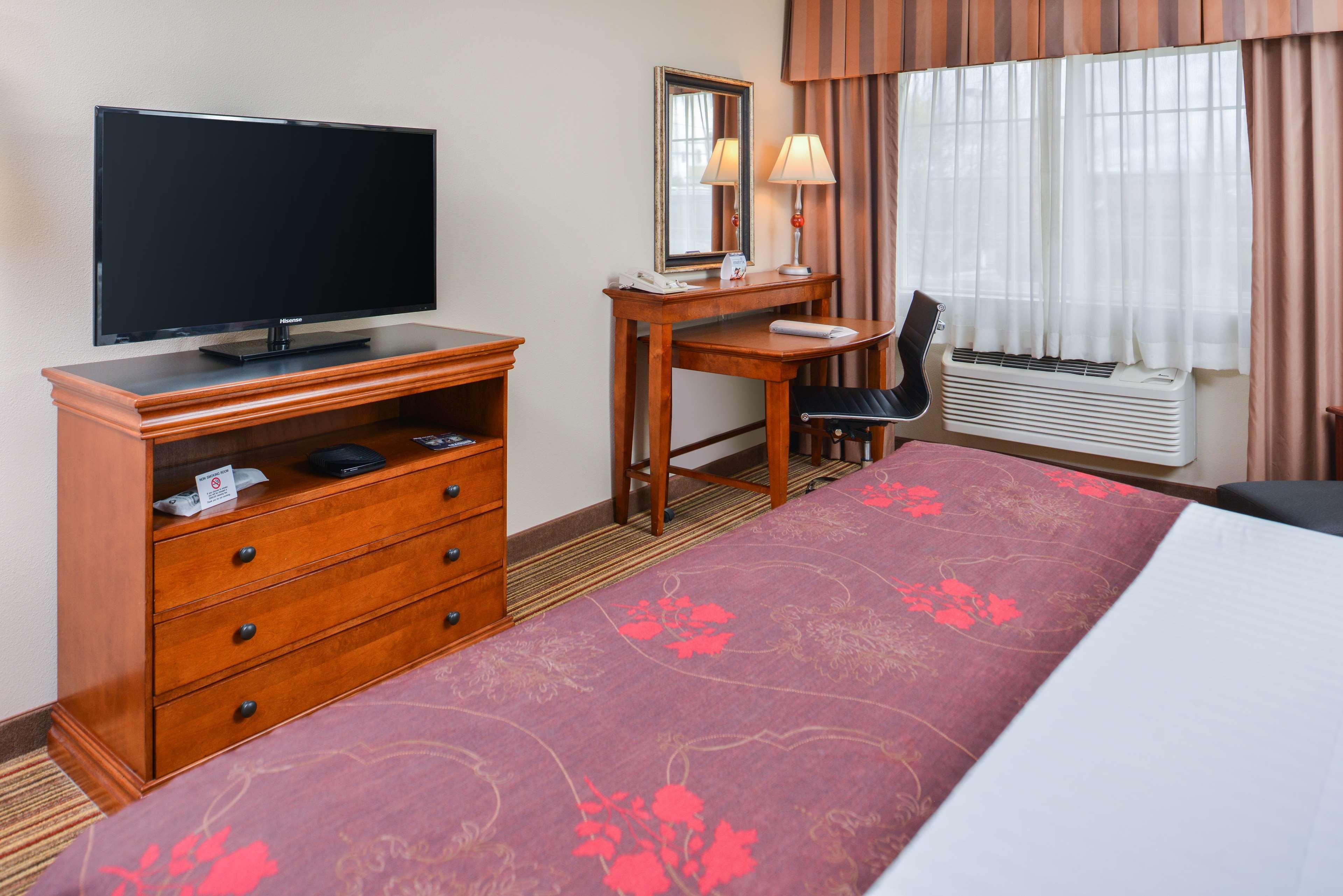 Best Western Plus Rama Inn Редмонд Екстер'єр фото