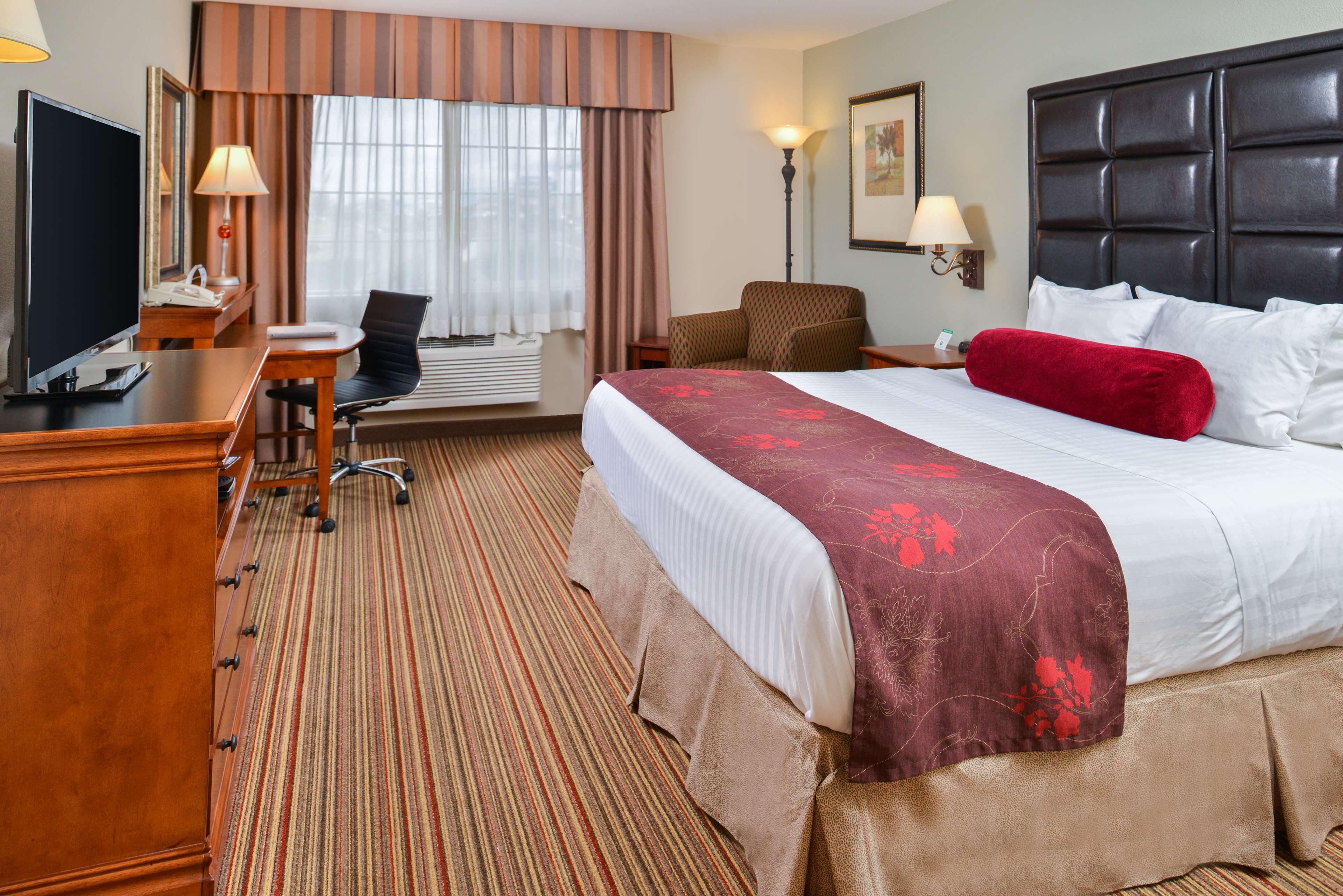 Best Western Plus Rama Inn Редмонд Екстер'єр фото