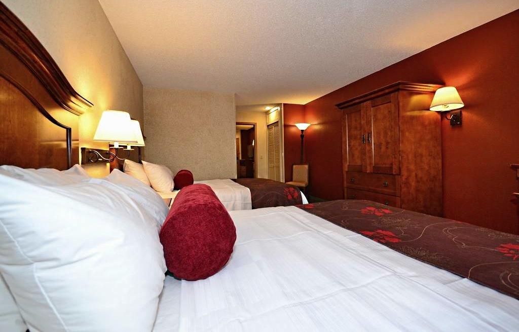 Best Western Plus Rama Inn Редмонд Екстер'єр фото